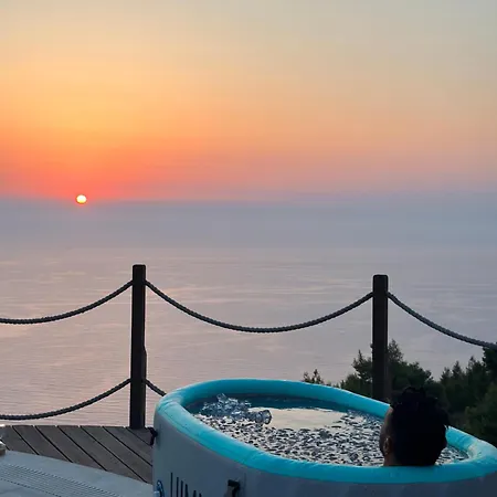 Secret Hill Athánion